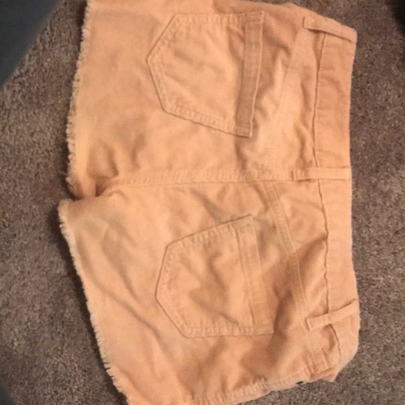 Shorts - Picture 3 of 3